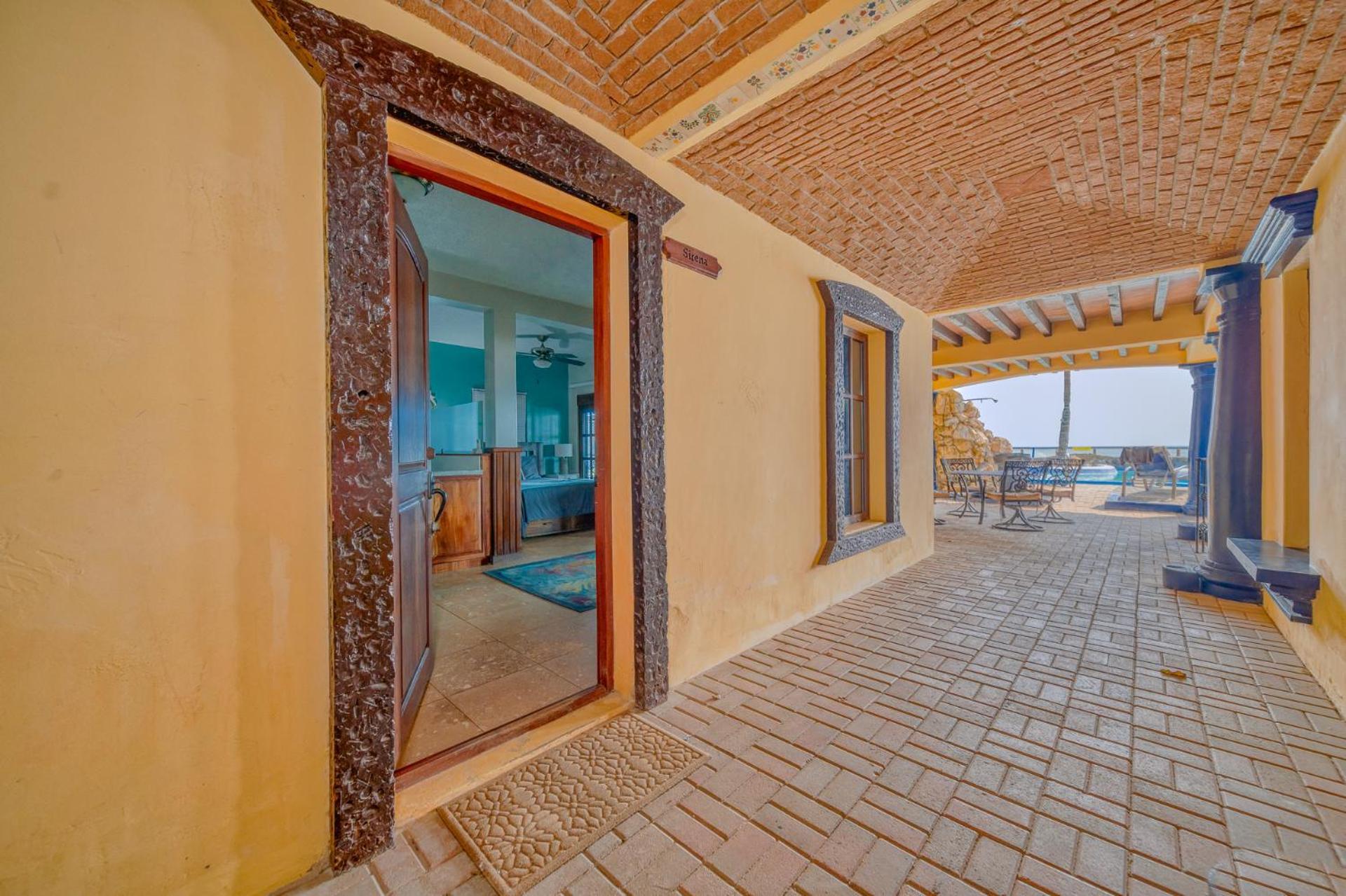 فندق Caribe Tesoro ويست باي المظهر الخارجي الصورة